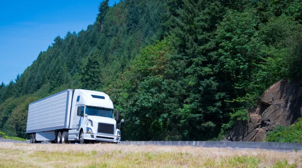 What is a reefer trailer? Companies that provide services with reefer truck jobs